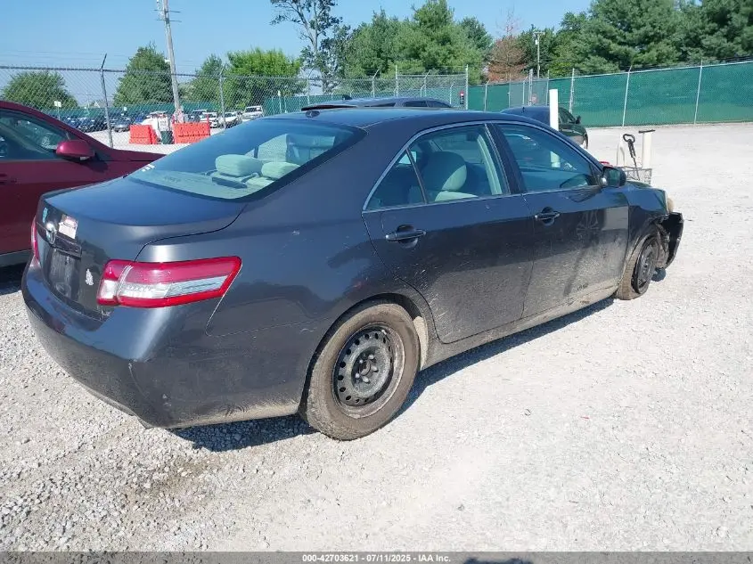 2011 TOYOTA CAMRY LE