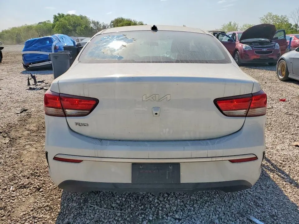 2023 KIA RIO LX  