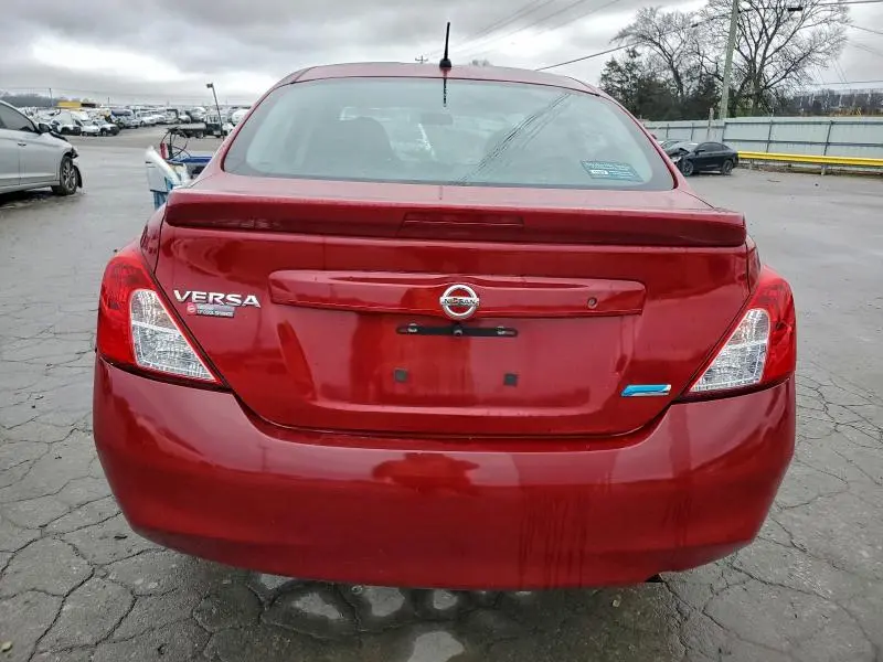 2015 NISSAN VERSA S  