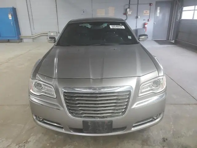 2011 CHRYSLER 300 LIMITED