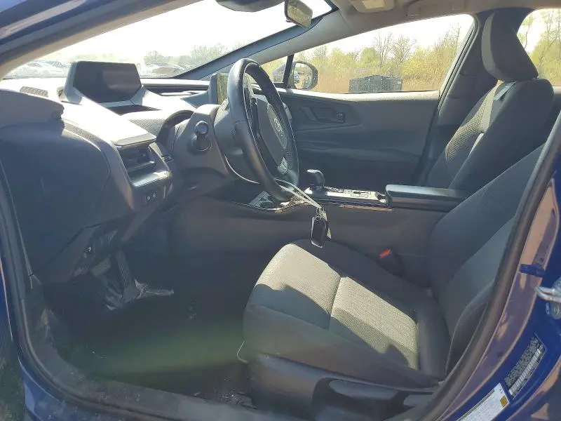2023 TOYOTA PRIUS LE  