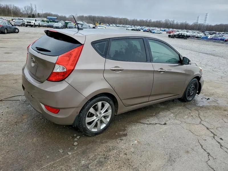 2013 HYUNDAI ACCENT GLS  