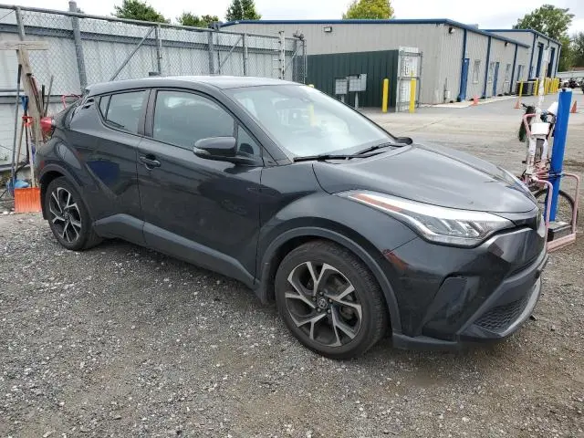 2021 TOYOTA C-HR XLE  