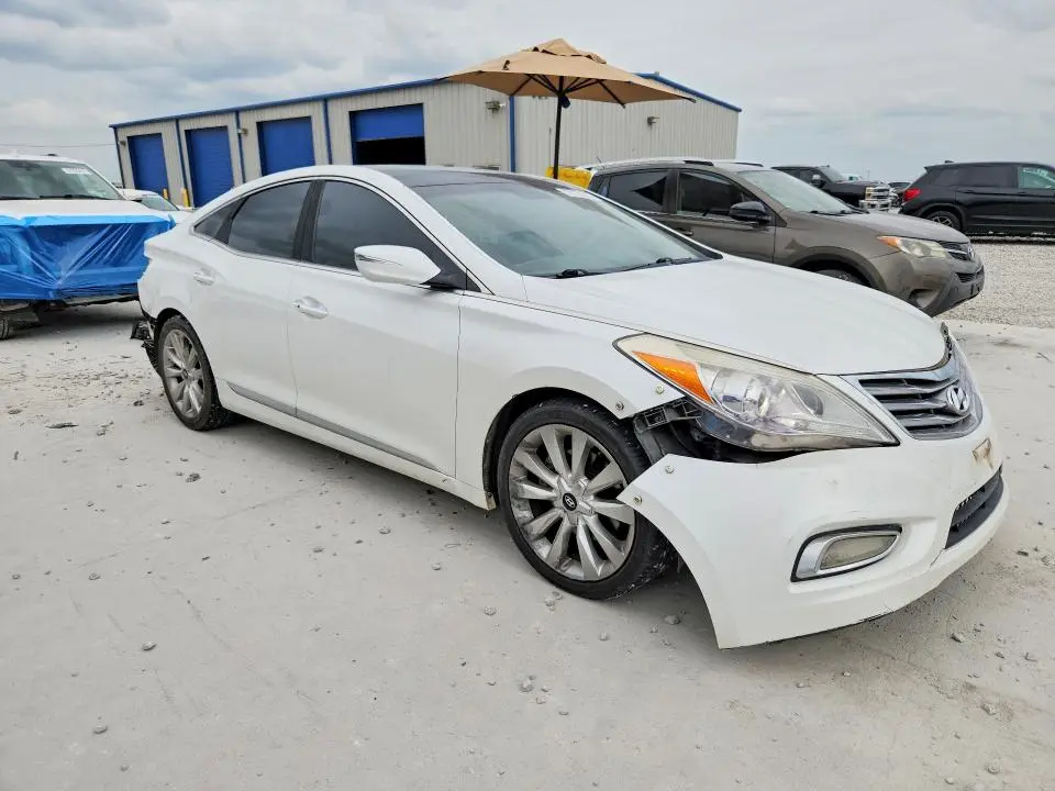 2013 HYUNDAI AZERA BASE  