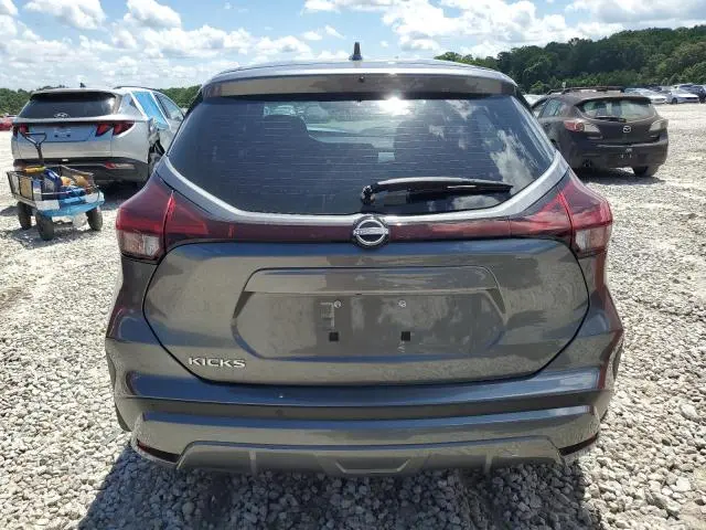 2024 NISSAN KICKS S  