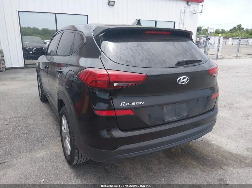 2021 HYUNDAI TUCSON SE