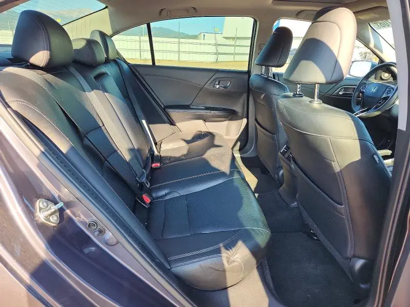 2015 HONDA ACCORD TOURING HYBRID  