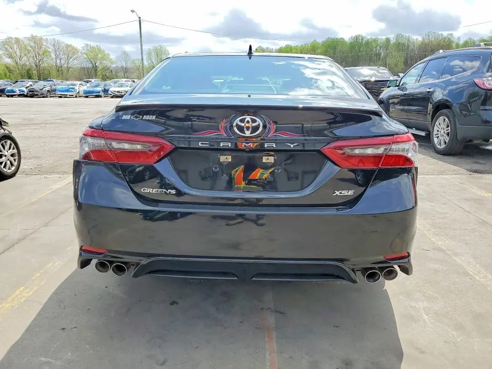 2021 TOYOTA CAMRY XSE  