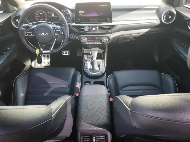 2023 KIA FORTE GT LINE  