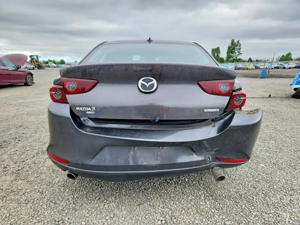 2020 MAZDA 3 PREMIUM  