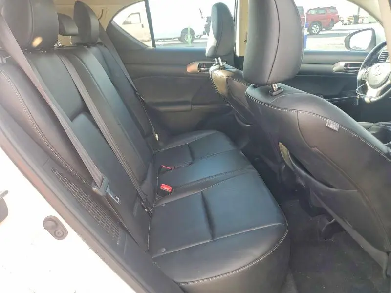 2015 LEXUS CT 200  