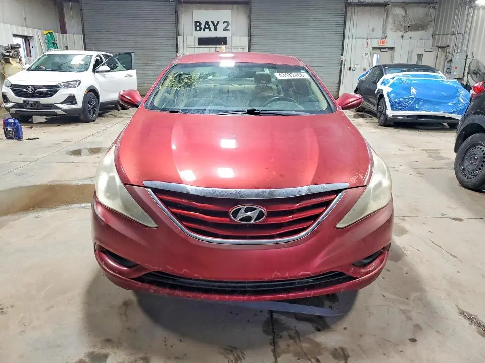 2011 HYUNDAI SONATA GLS  