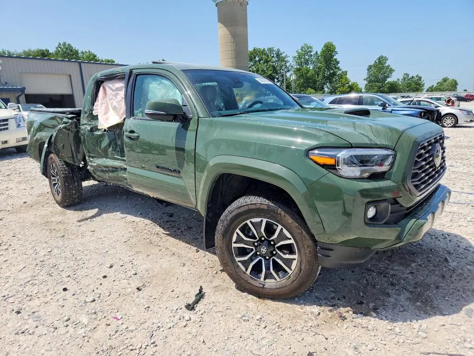 2021 TOYOTA TACOMA TRD SPORT  
