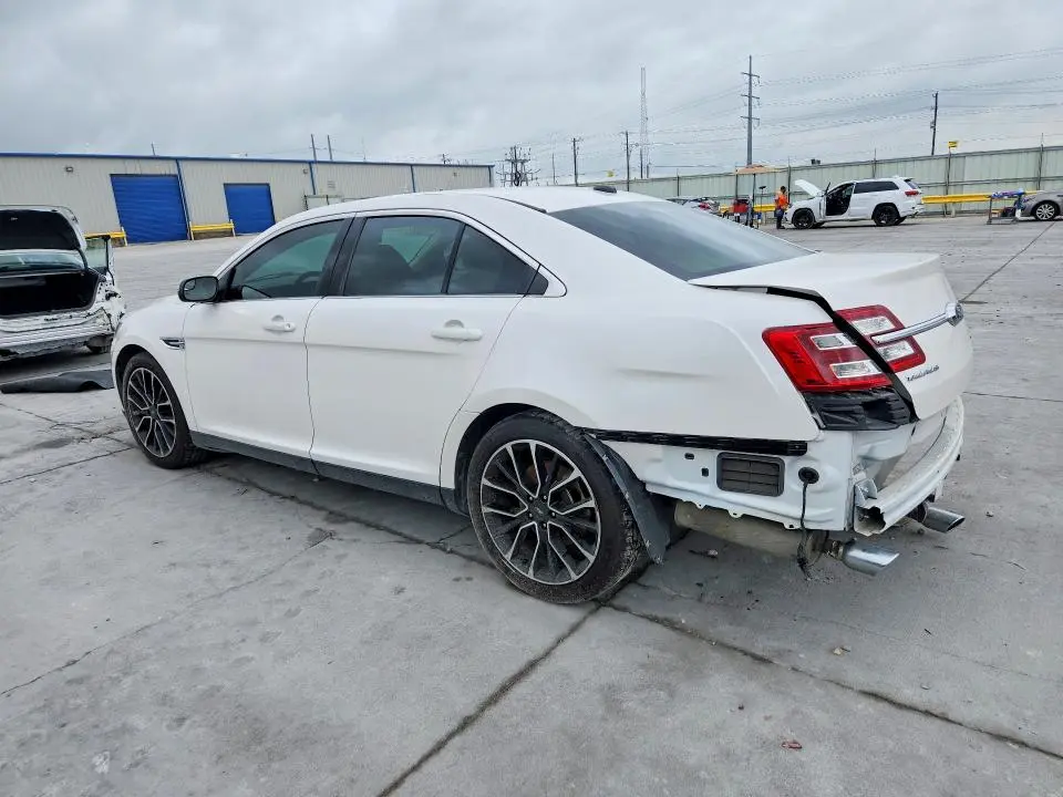 2017 FORD TAURUS SEL  