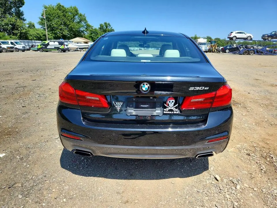2018 BMW 530XE   