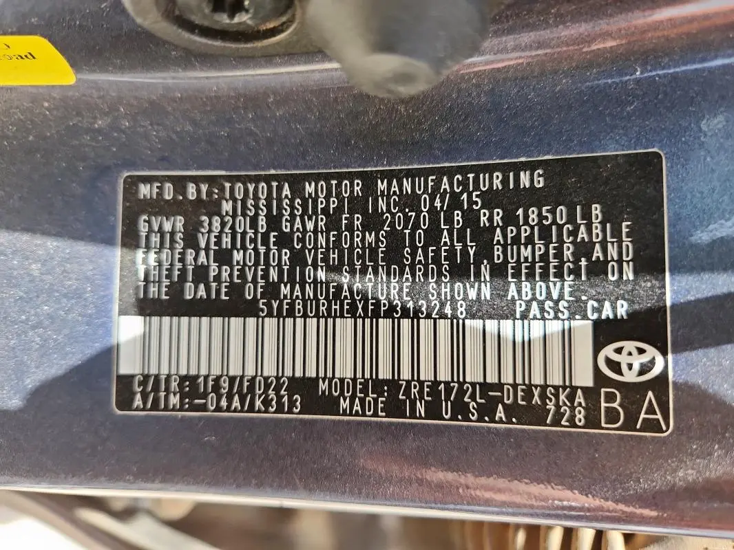 2015 TOYOTA COROLLA L  