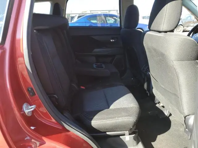 2019 MITSUBISHI OUTLANDER ES