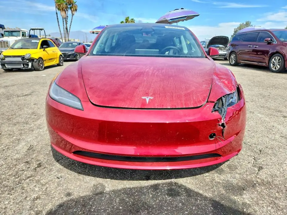 2025 TESLA MODEL 3   