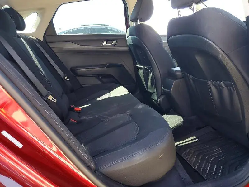 2021 KIA K5 LXS  