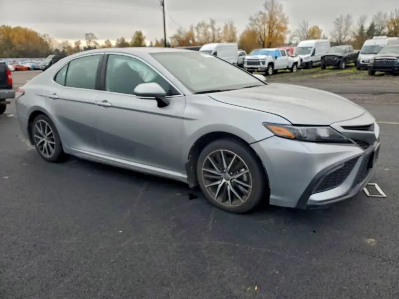 2023 TOYOTA CAMRY   