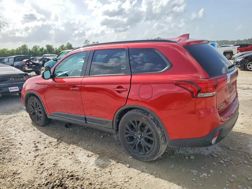 2018 MITSUBISHI OUTLANDER SE  