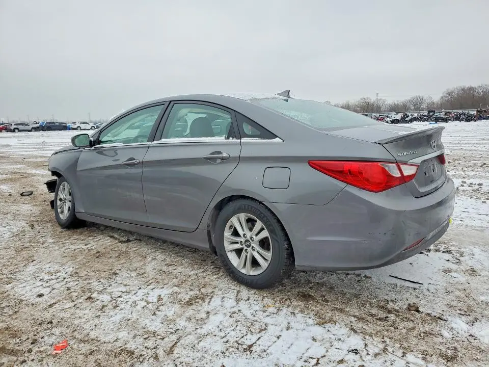 2013 HYUNDAI SONATA GLS  