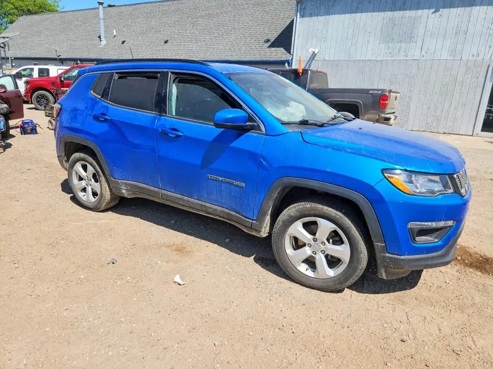 2017 JEEP COMPASS LATITUDE  