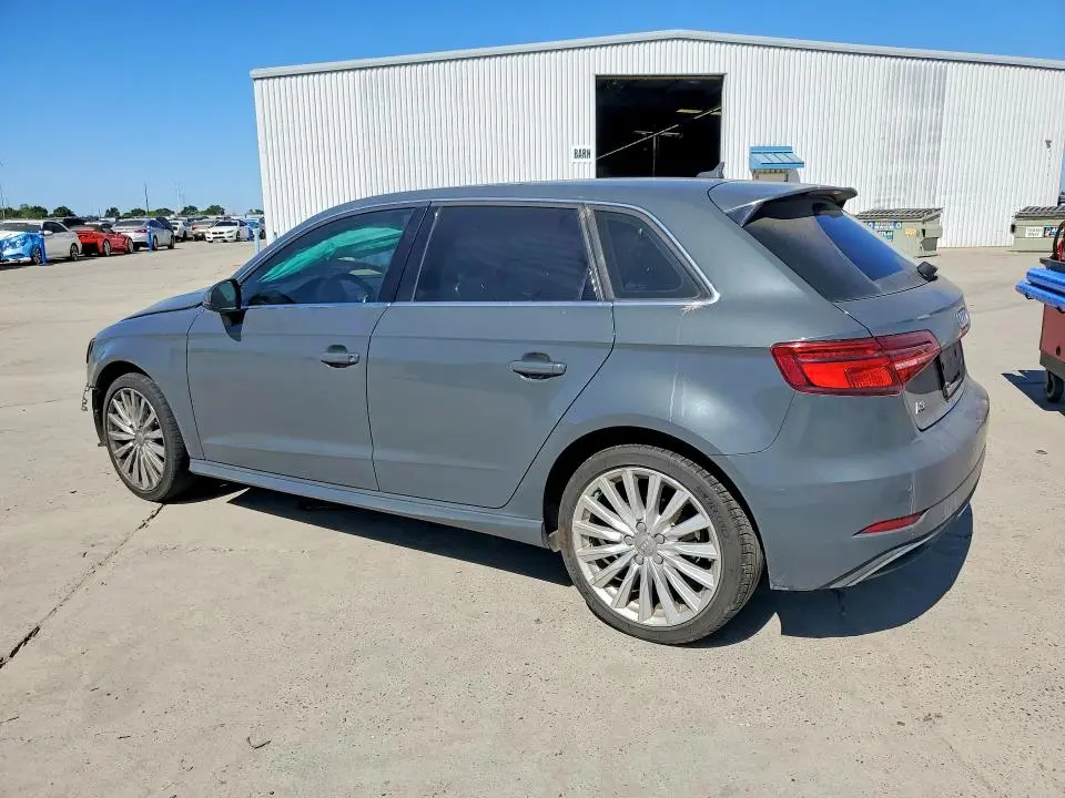 2017 AUDI A3 E-TRON PRESTIGE  