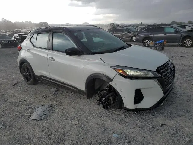2023 NISSAN KICKS SR