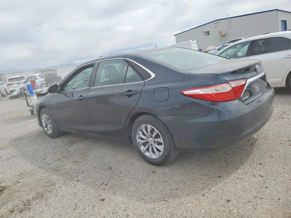 2017 TOYOTA CAMRY LE  