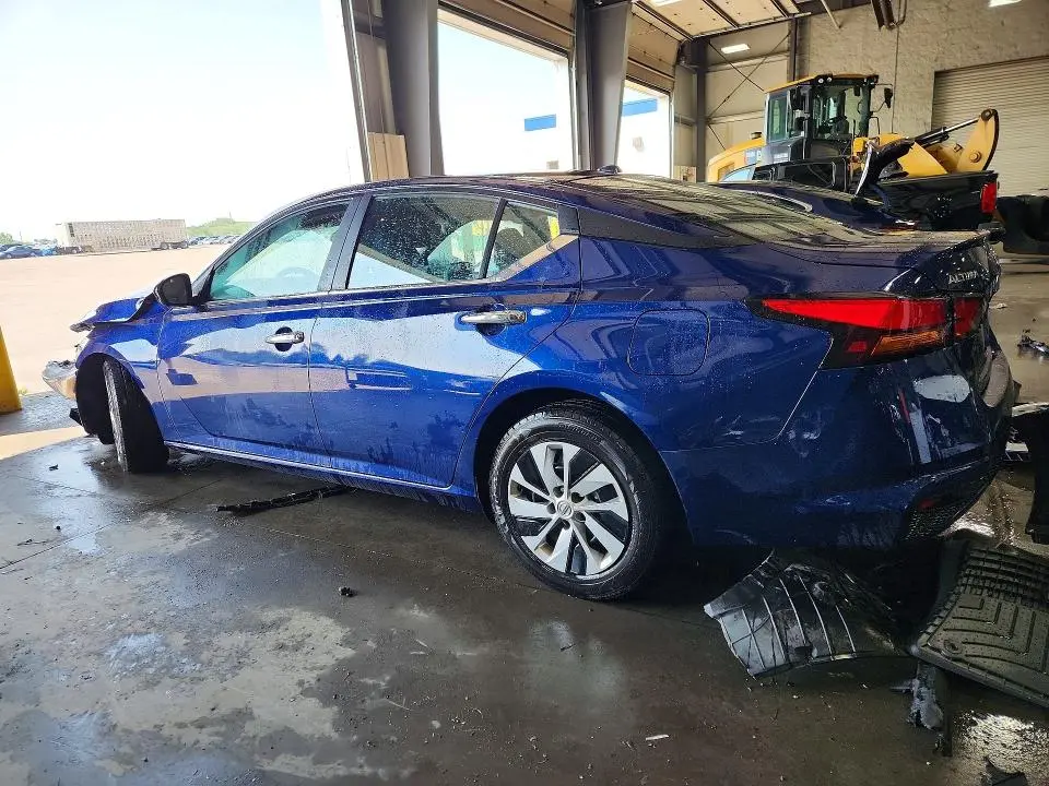 2019 NISSAN ALTIMA S  