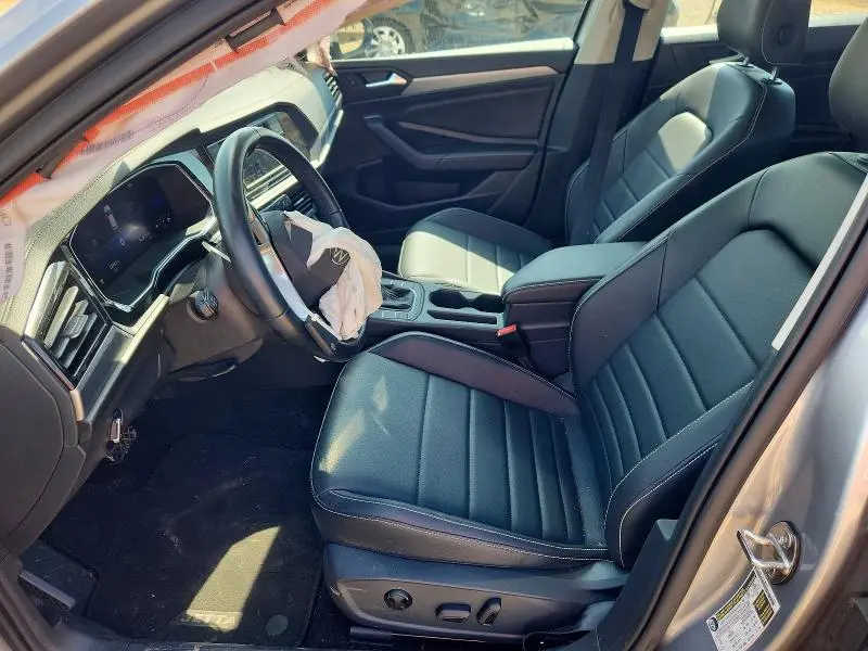 2023 VOLKSWAGEN JETTA SE  