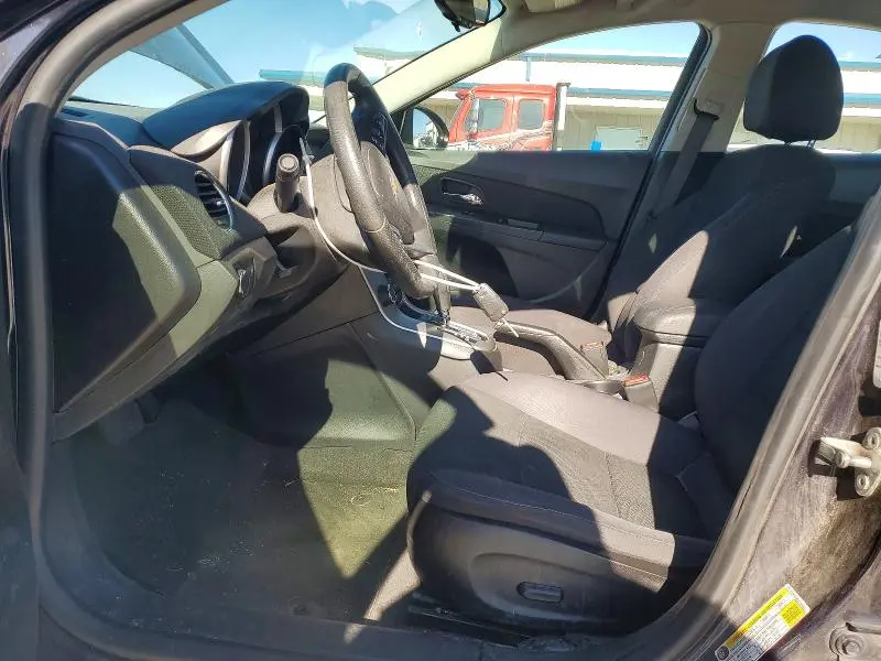2015 CHEVROLET CRUZE LT  