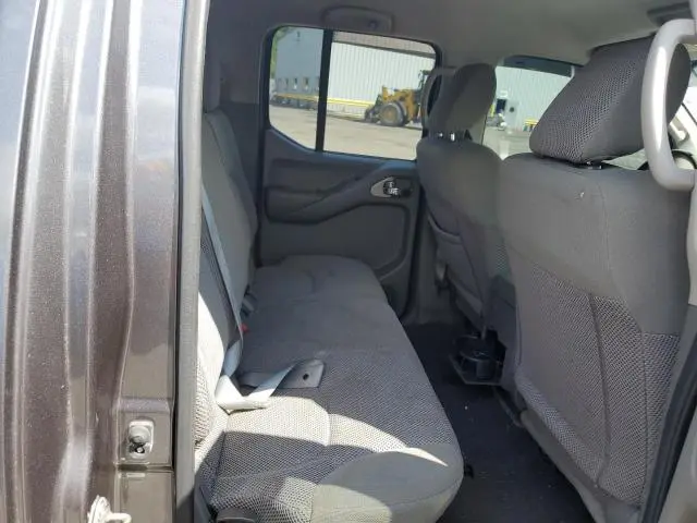 2016 NISSAN FRONTIER S  