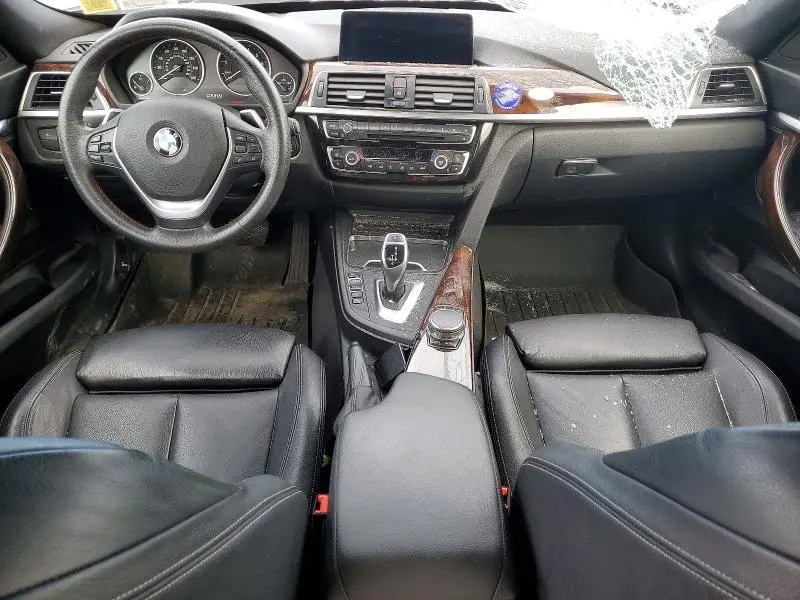 2017 BMW 330 XIGT  