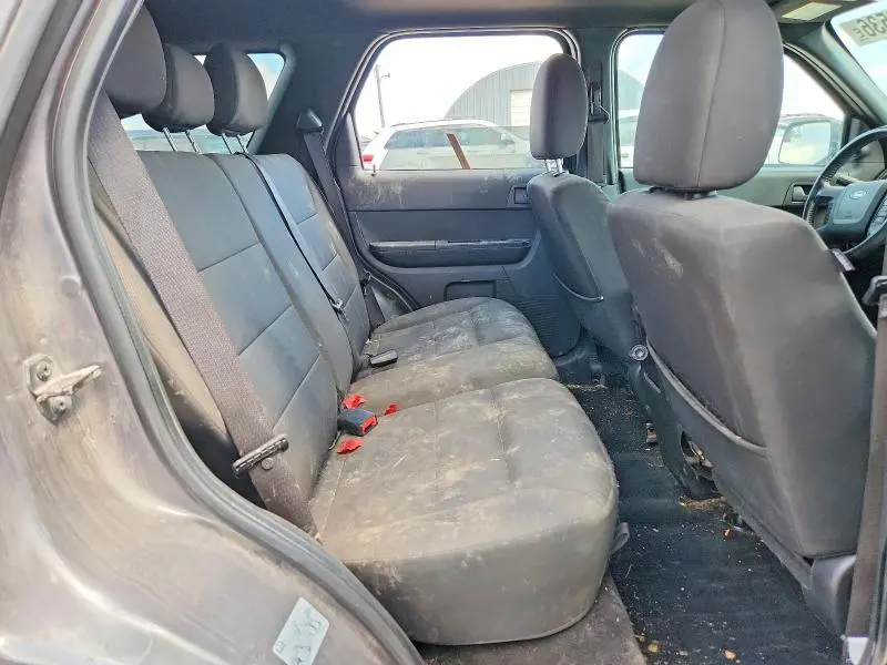 2012 FORD ESCAPE XLT  