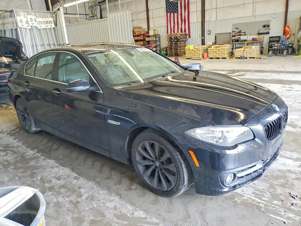 2016 BMW 528 XI  