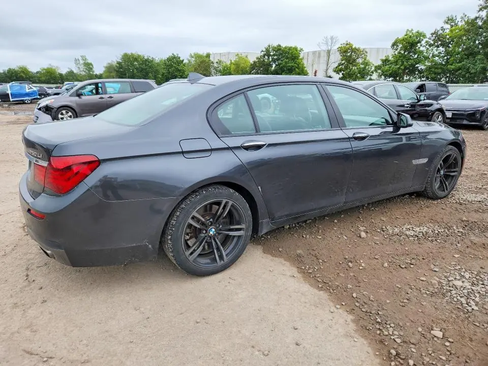 2015 BMW 750 LXI  