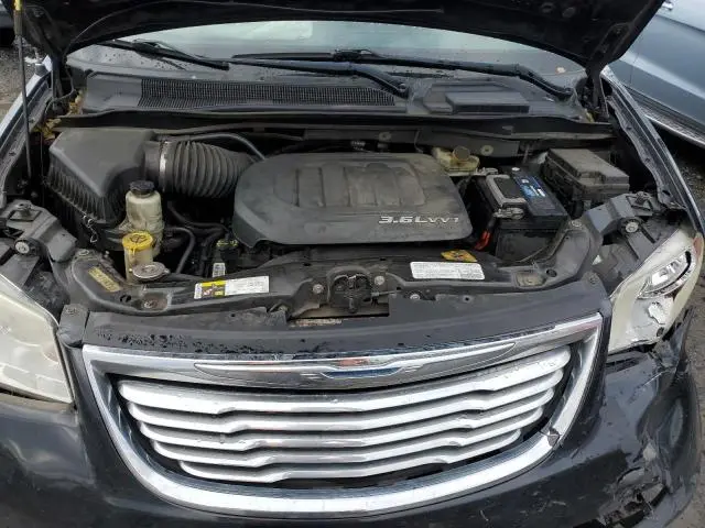 2013 CHRYSLER TOWN & COUNTRY TOURING  