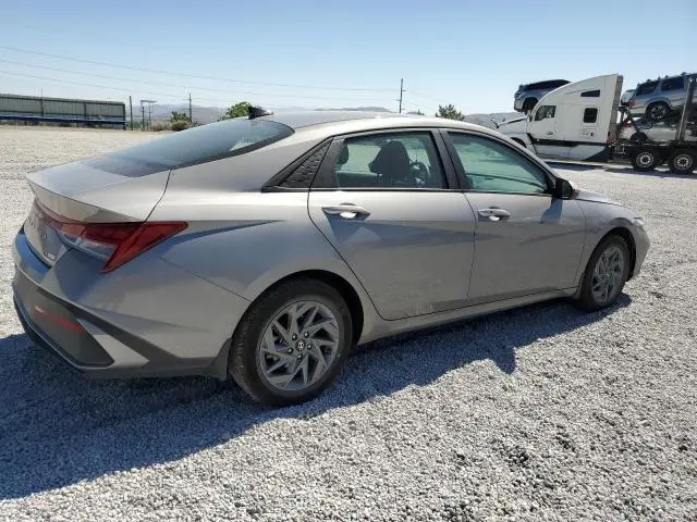 2024 HYUNDAI ELANTRA BLUE  