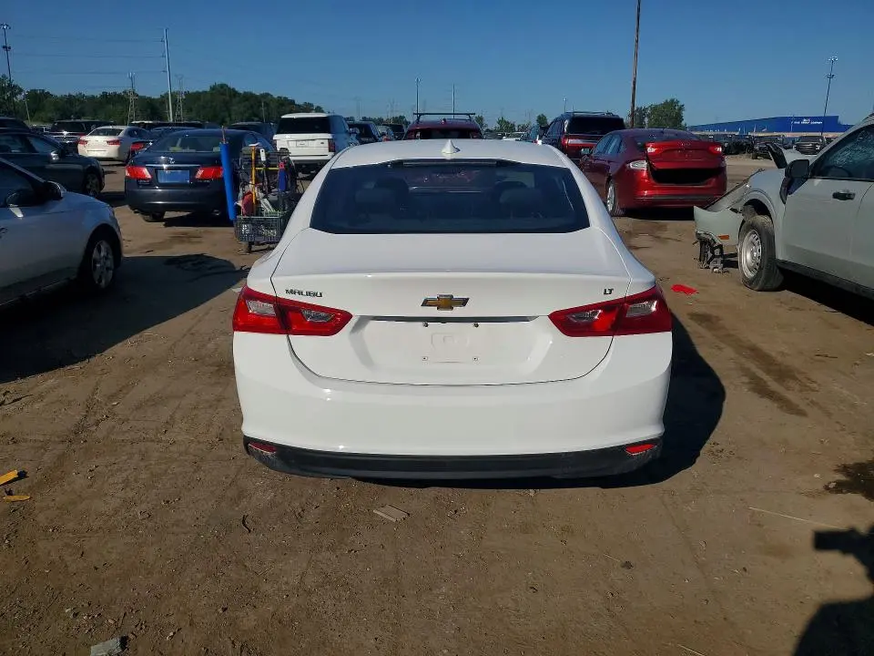 2018 CHEVROLET MALIBU LT  