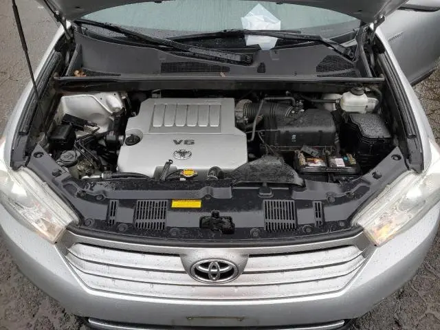2012 TOYOTA HIGHLANDER LIMITED