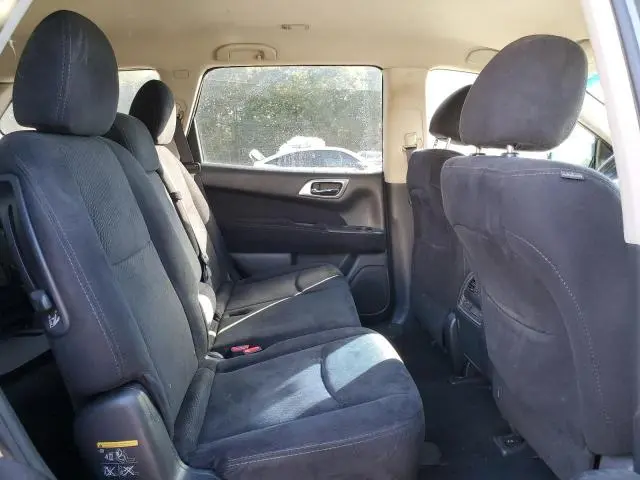 2016 NISSAN PATHFINDER S  