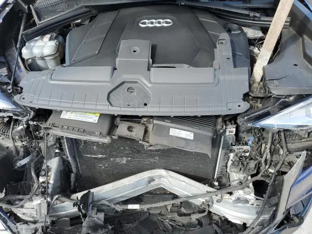 2019 AUDI Q8 PRESTIGE S-LINE  