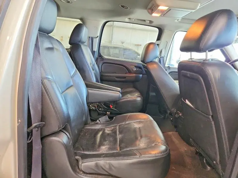 2013 CHEVROLET SUBURBAN K1500 LTZ  