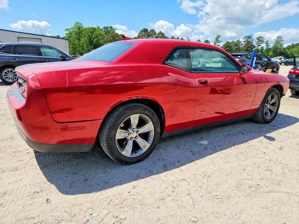 2017 DODGE CHALLENGER SXT  