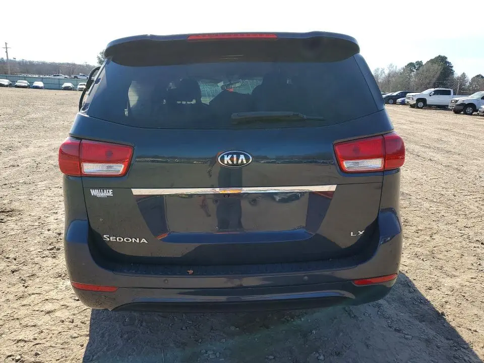 2017 KIA SEDONA LX  