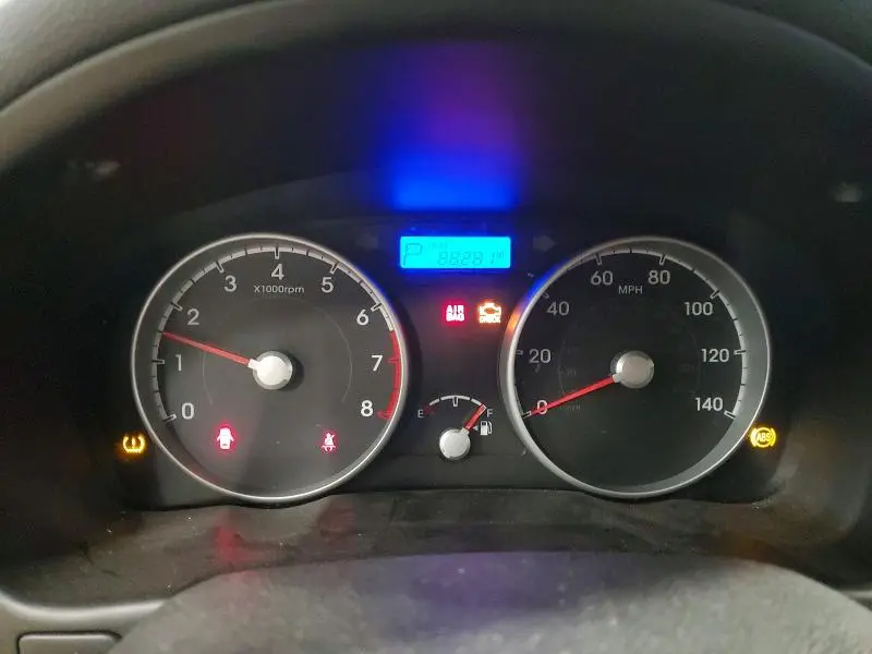 2010 HYUNDAI ACCENT GS  