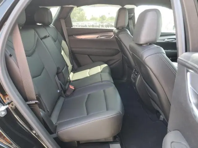 2025 CADILLAC XT5 LUXURY