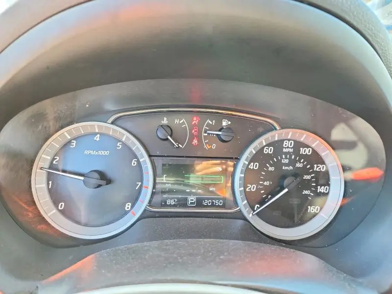 2015 NISSAN SENTRA SV  